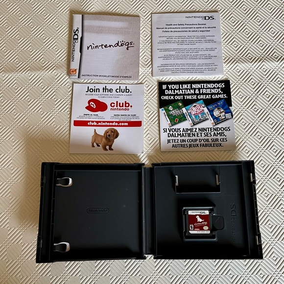 Nintendo DS Nintendogs Dachshund & Friends Game - Picture 3 of 6